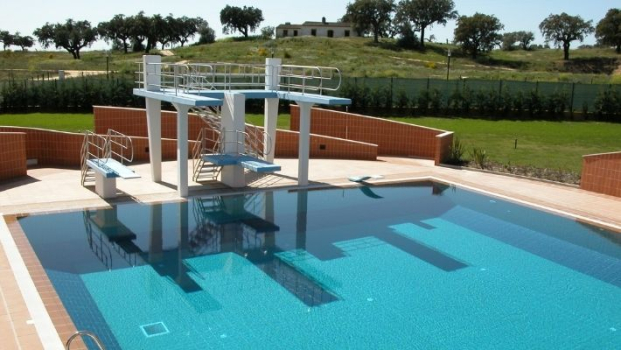 fotografia de Swimming Pools e Public Access Buildings 