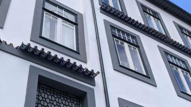 picture of Exterior and Multi-unit Residential Buildings 