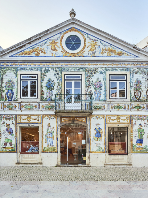 As fachadas de comércios mais originais